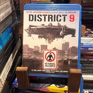 Blu-ray: District 9